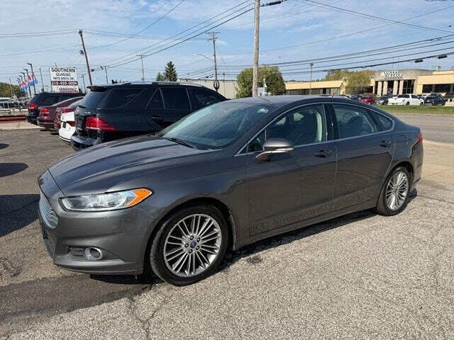 2015 FORD Fusion