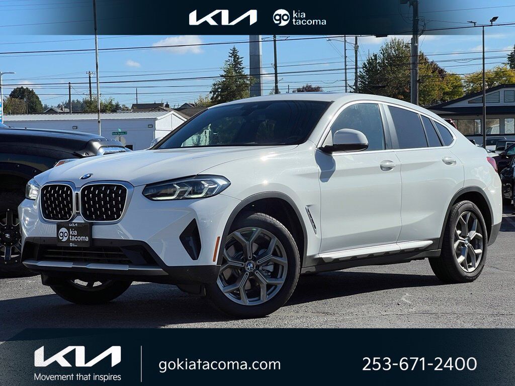 2025 BMW X4