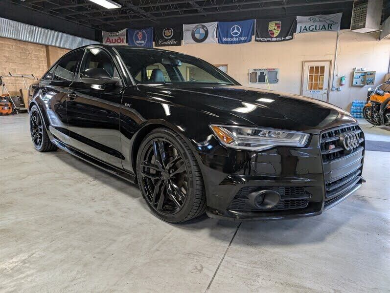 2016 AUDI S6