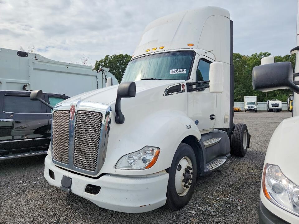 2017 KENWORTH T680