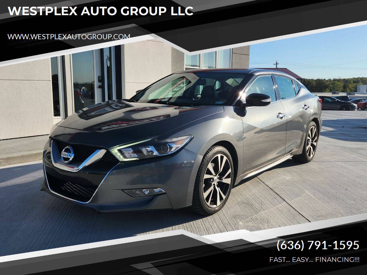 2017 NISSAN Maxima