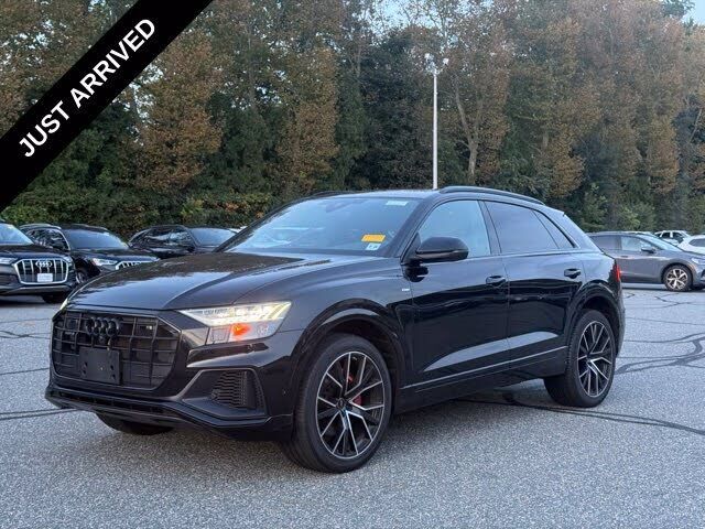 2023 AUDI Q8