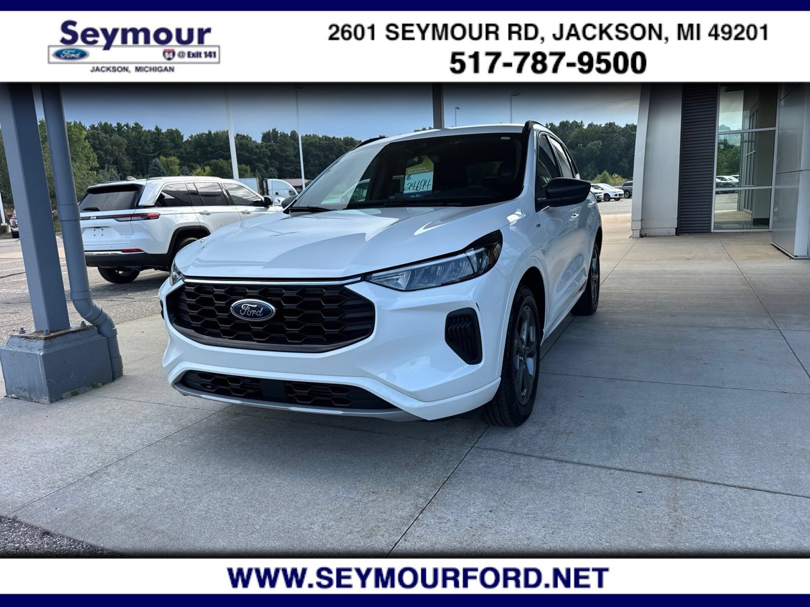 2024 FORD Escape