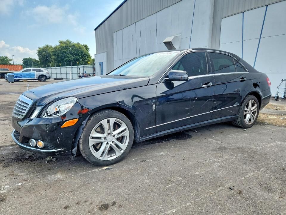 2010 MERCEDES-BENZ E-Class