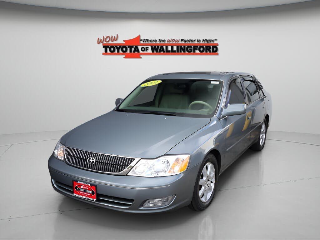 2001 TOYOTA Avalon