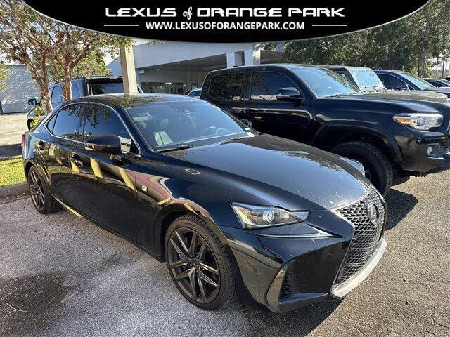 2018 LEXUS IS