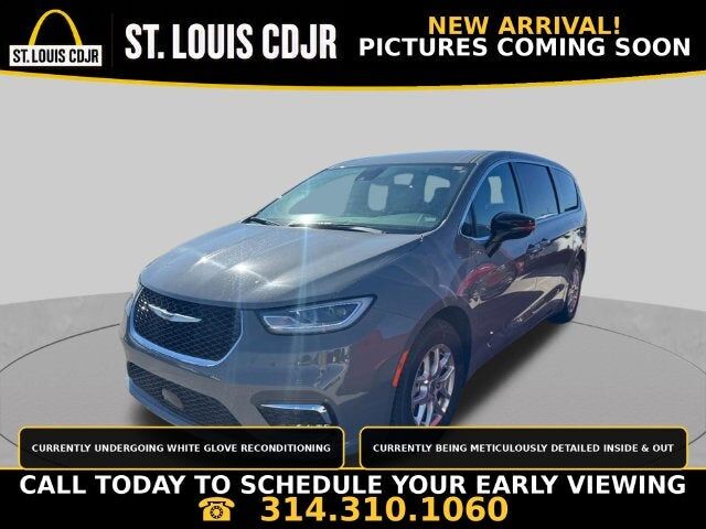 2025 CHRYSLER Pacifica