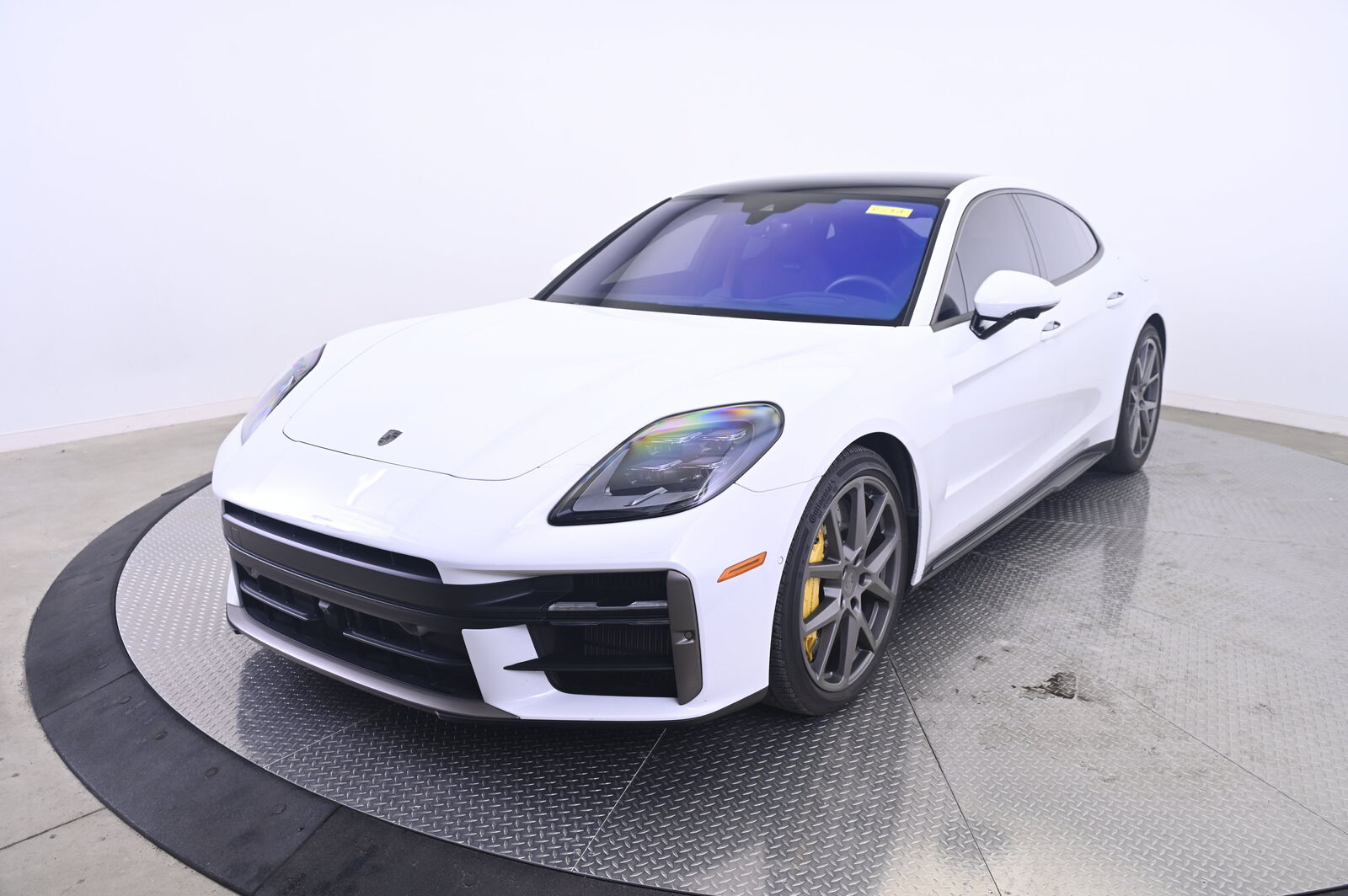 2026 PORSCHE Panamera