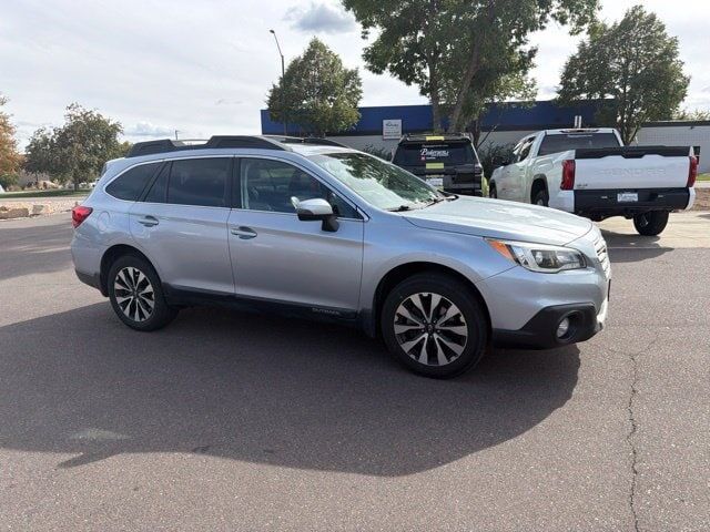 2016 SUBARU Outback