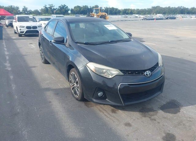 2015 TOYOTA Corolla