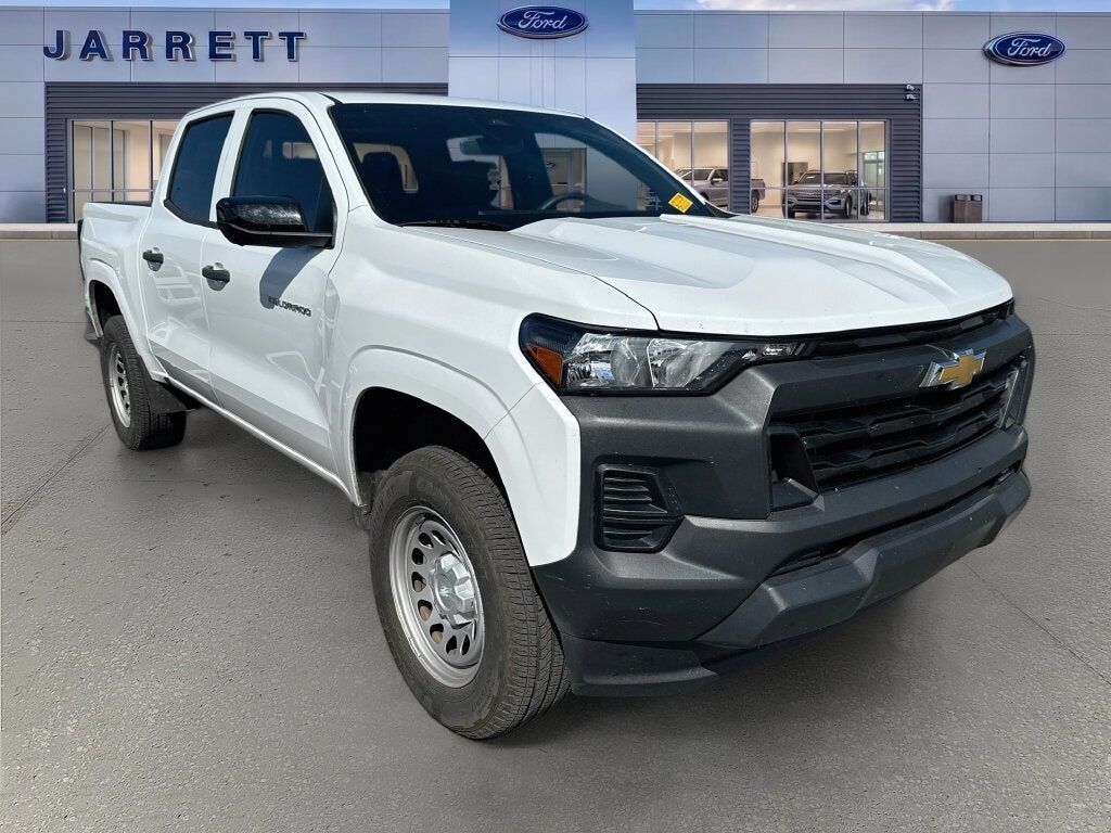 2024 CHEVROLET Colorado