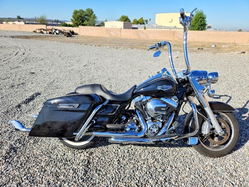 2016 HARLEY DAVIDSON FLHR / Road King