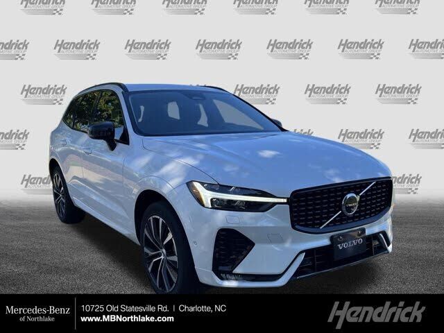 2025 VOLVO XC60