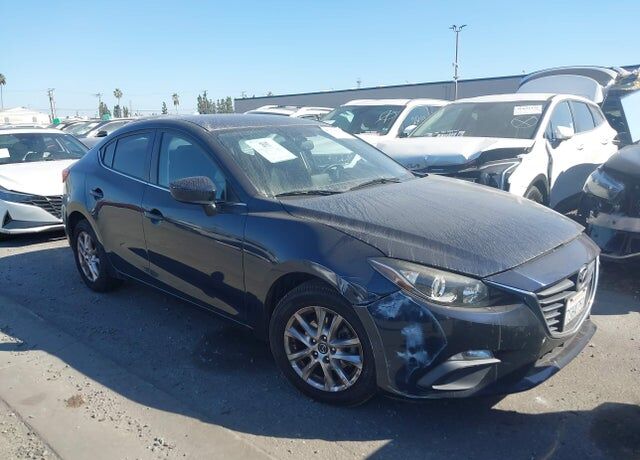 2016 MAZDA Mazda3