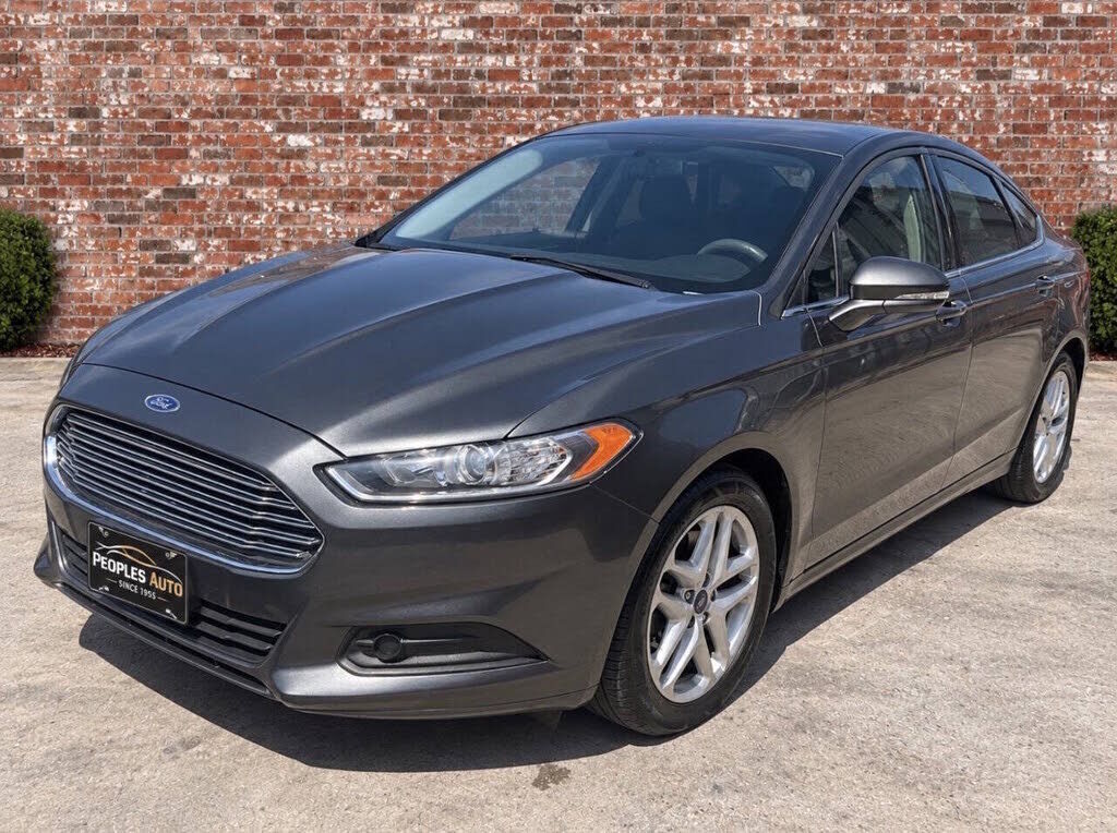 2016 FORD Fusion