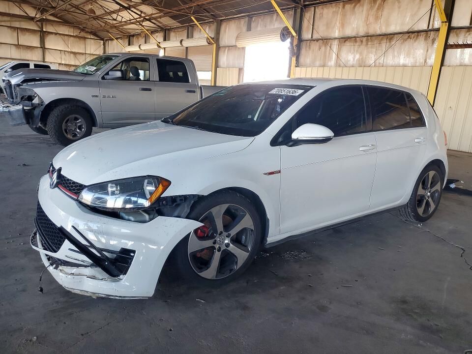 2017 VOLKSWAGEN Golf GTI