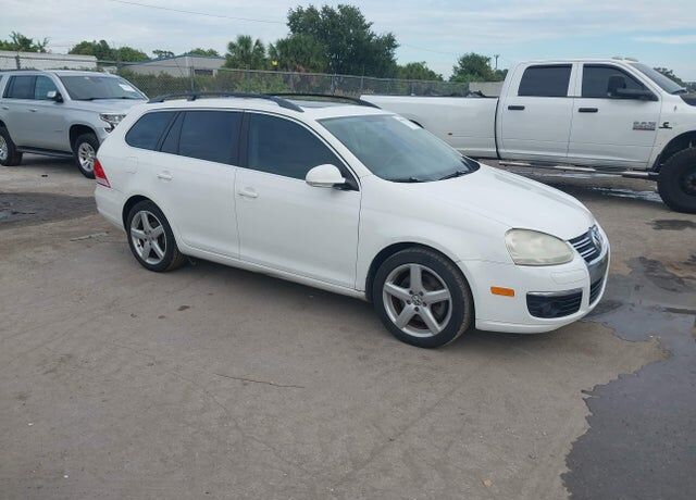 2009 VOLKSWAGEN Jetta Wagon