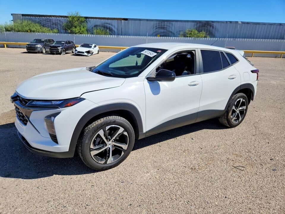 2024 CHEVROLET Trax