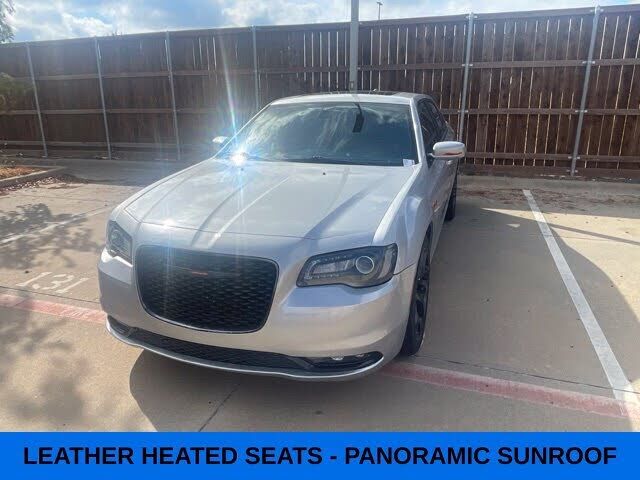 2021 CHRYSLER 300