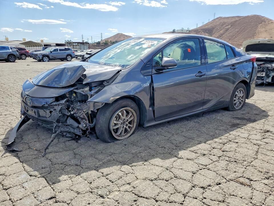 2020 TOYOTA Prius