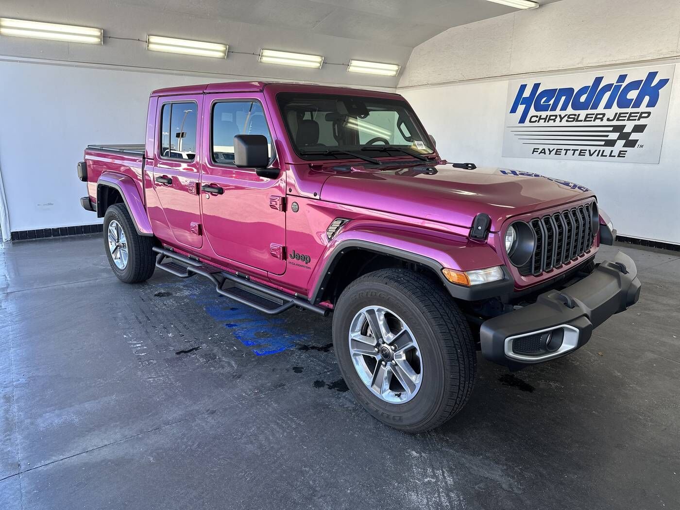 2024 JEEP Gladiator