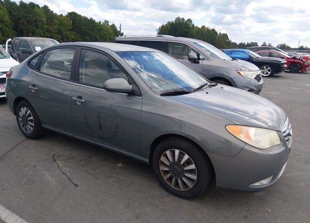 2010 HYUNDAI Elantra