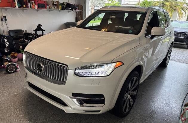 2025 VOLVO XC90