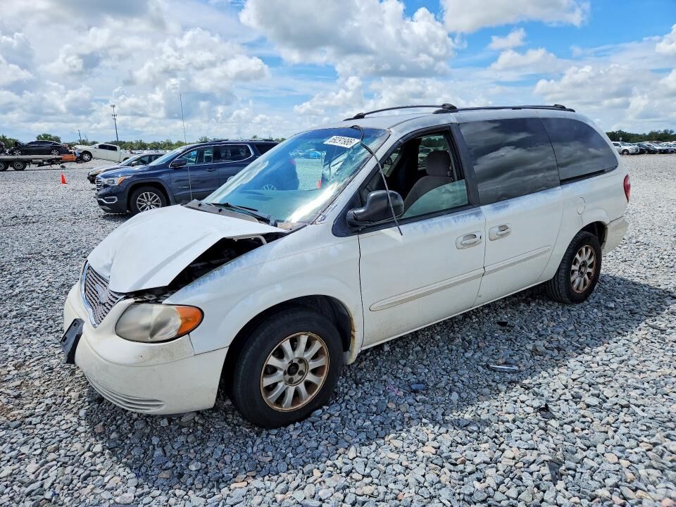 2003 CHRYSLER Town and Country