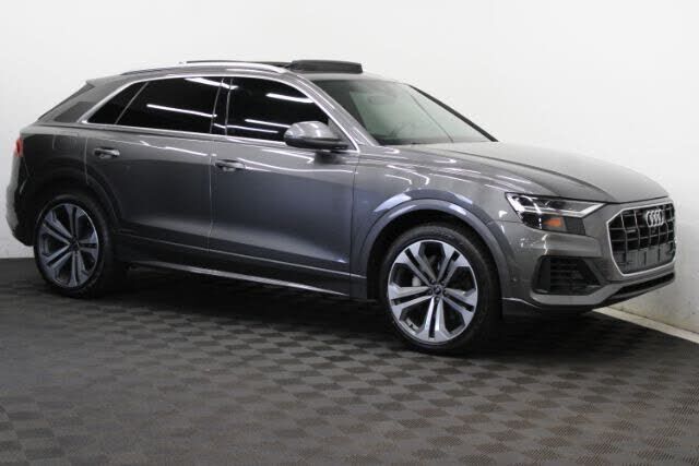 2021 AUDI Q8