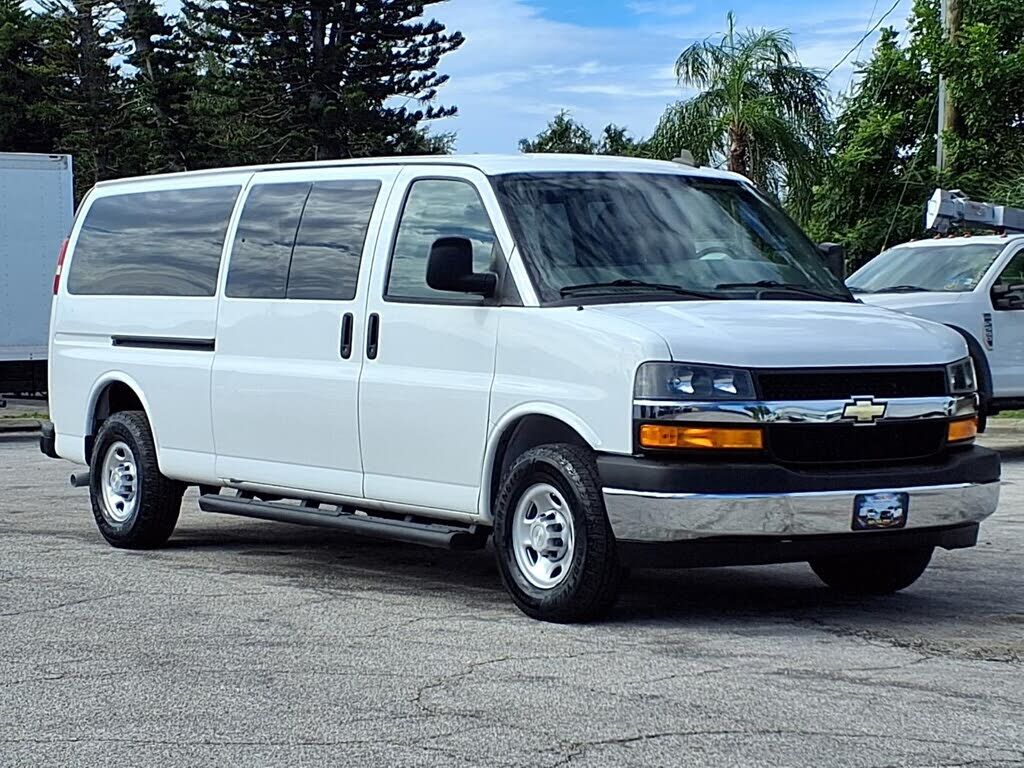 2018 CHEVROLET Express