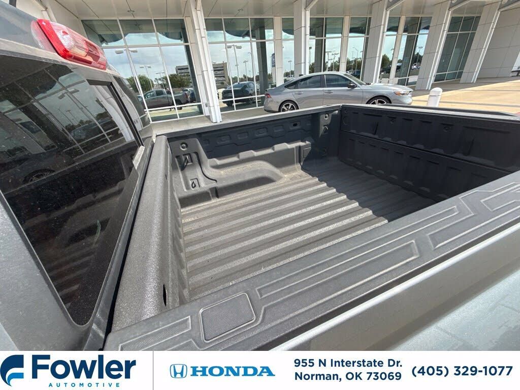 2025 CHEVROLET Colorado