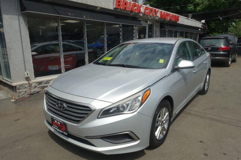 2017 HYUNDAI Sonata
