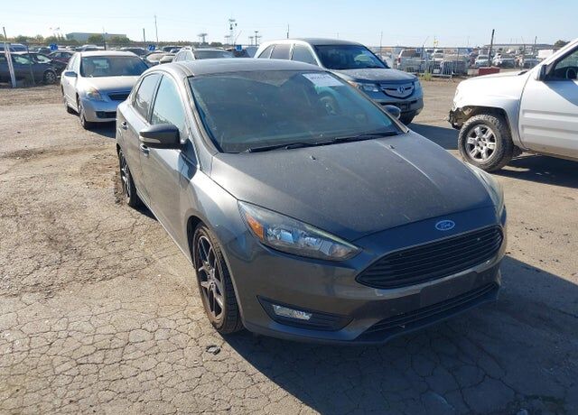2016 FORD Focus
