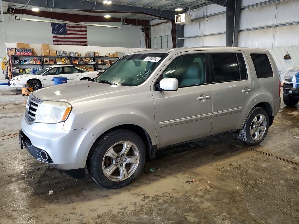 2015 HONDA Pilot