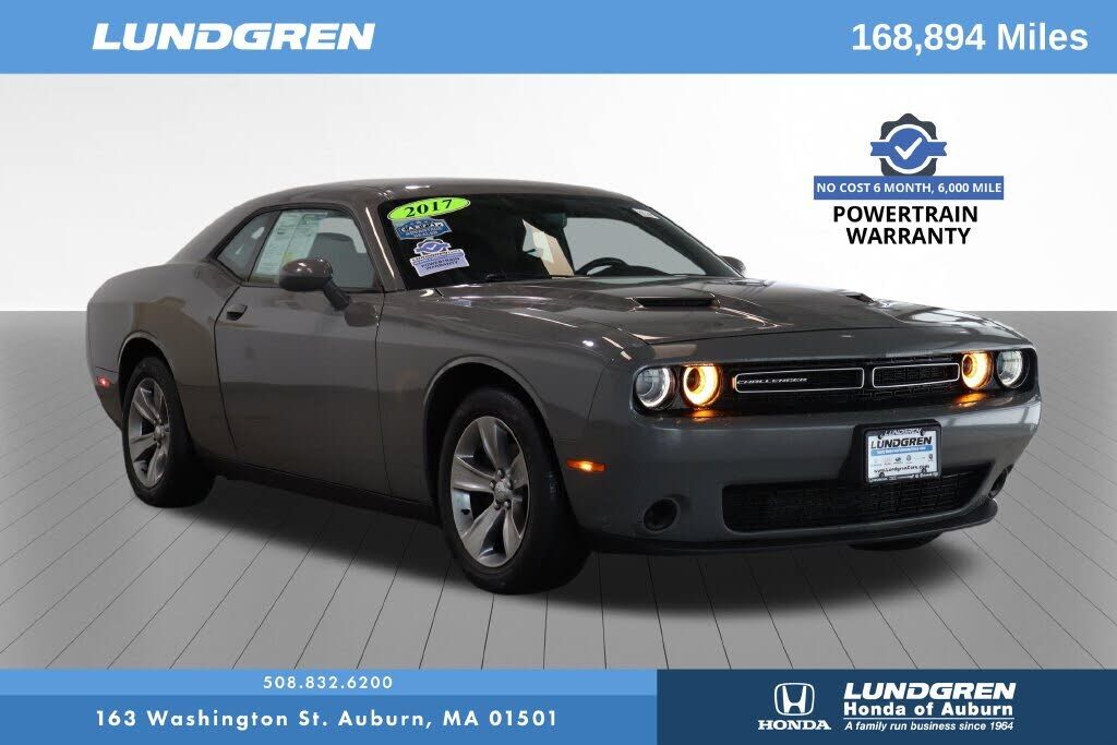 2017 DODGE Challenger