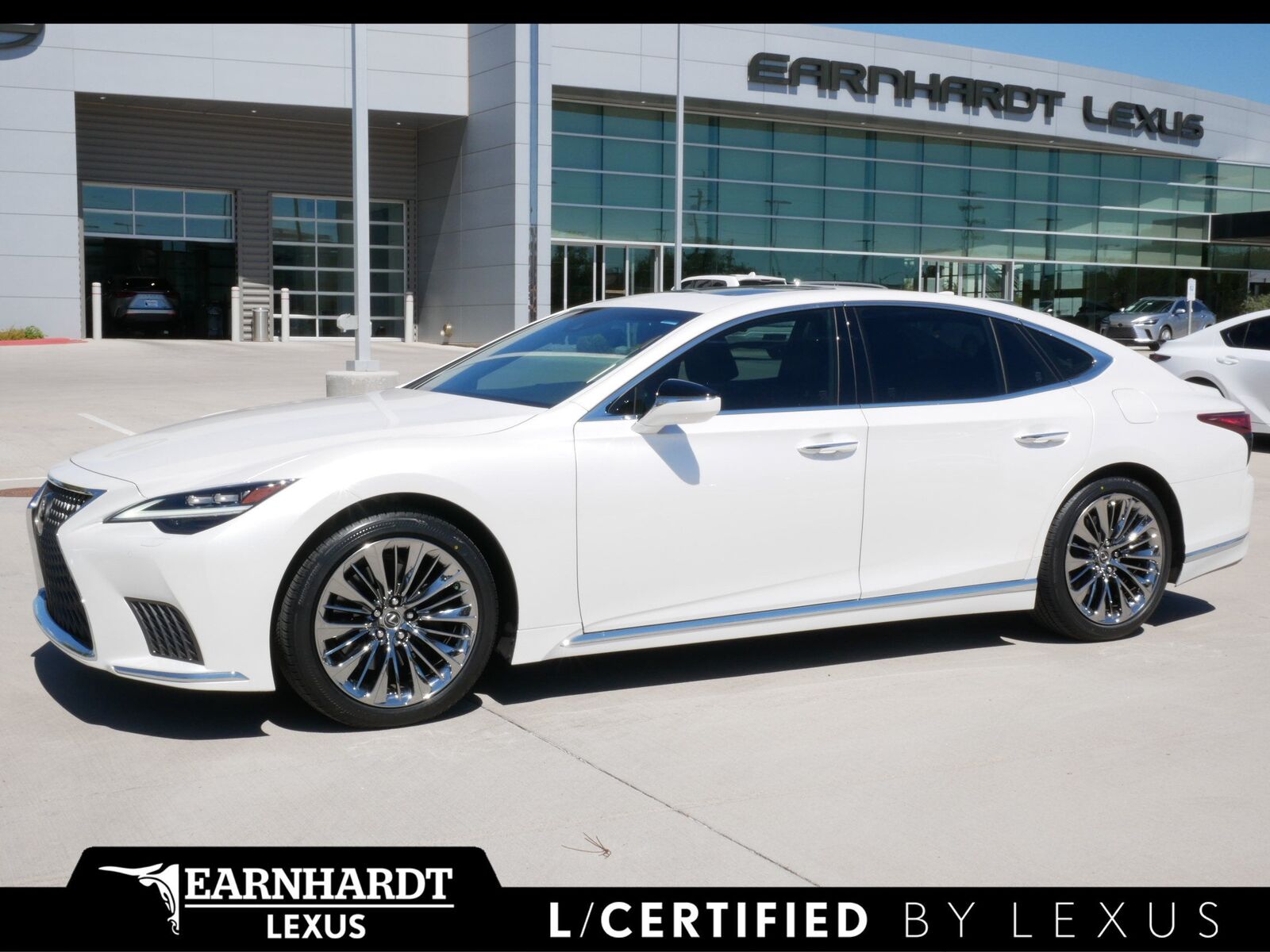 2022 LEXUS LS
