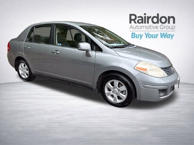 2008 NISSAN Versa