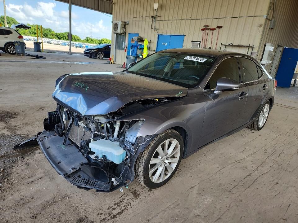 2016 LEXUS IS