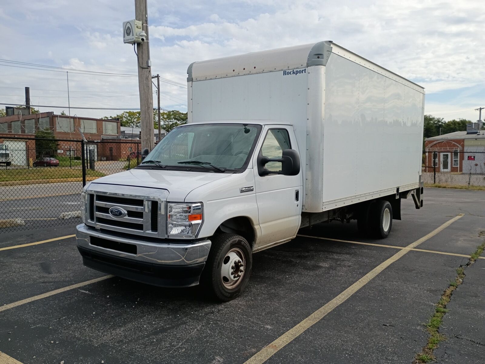 2024 FORD E-350