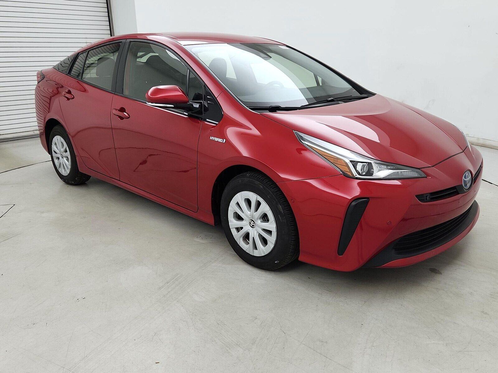 2019 TOYOTA PRIUS
