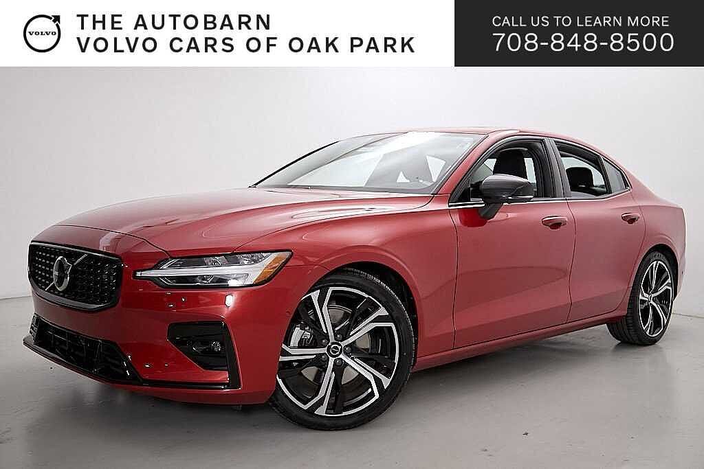 2024 VOLVO S60