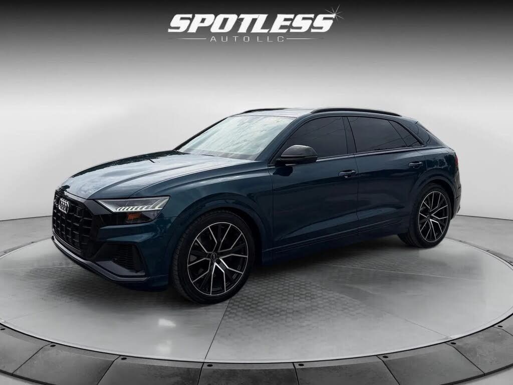 2021 AUDI SQ8