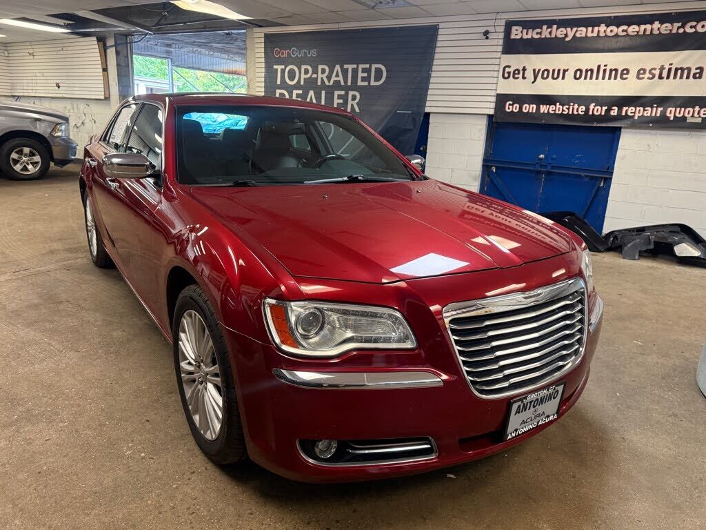 2014 CHRYSLER 300