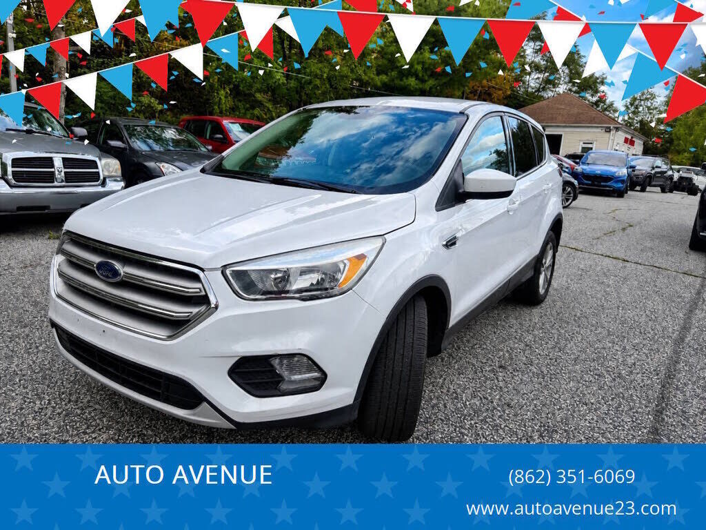 2017 FORD Escape