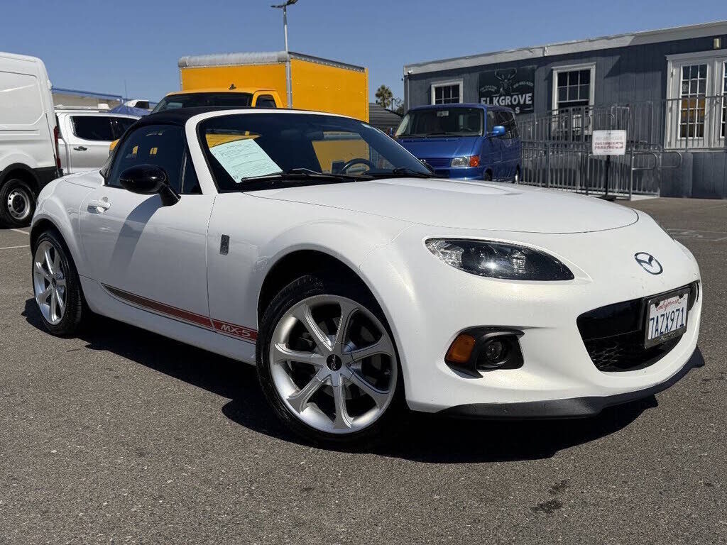 2013 MAZDA MX-5
