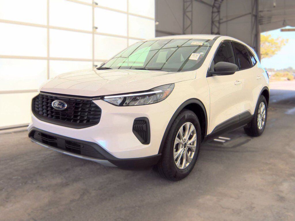 2023 FORD Escape