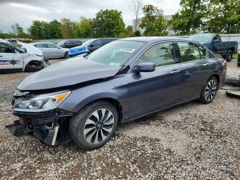 2017 HONDA Accord