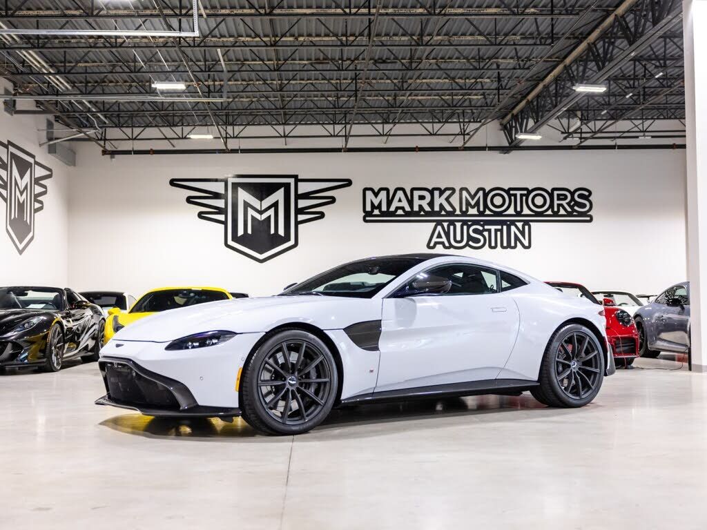 2019 ASTON MARTIN V8 Vantage