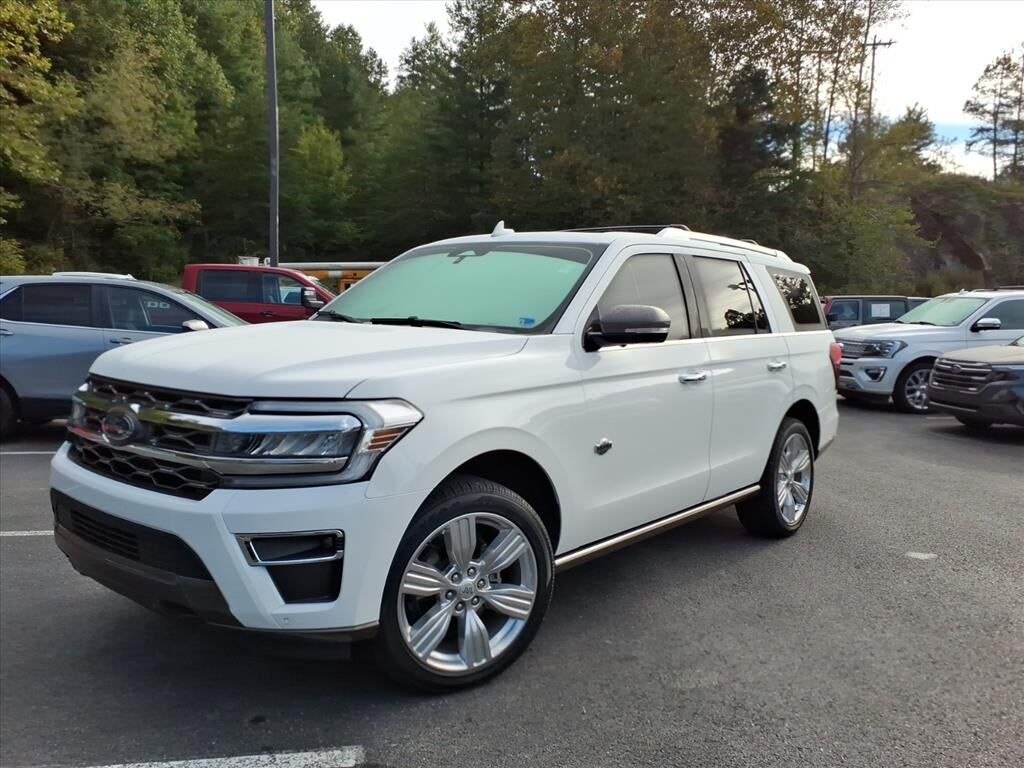 2022 FORD Expedition