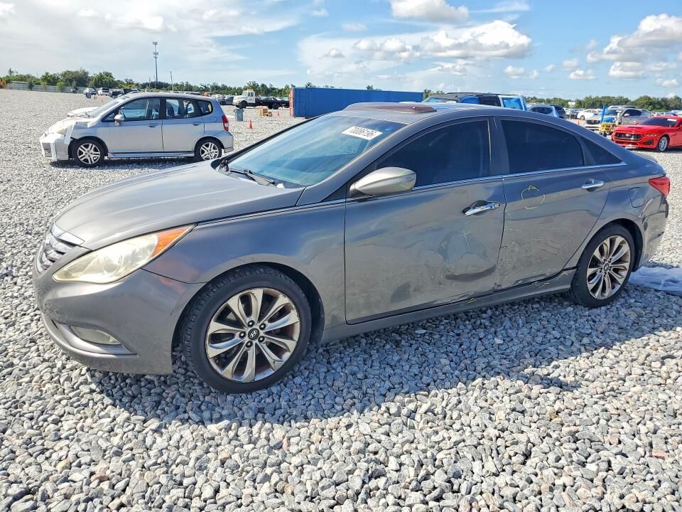 2013 HYUNDAI Sonata